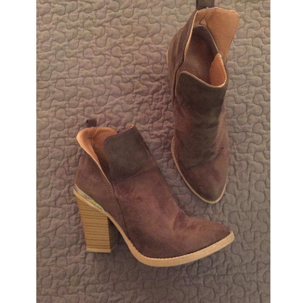 Olive green suede high heeled booties